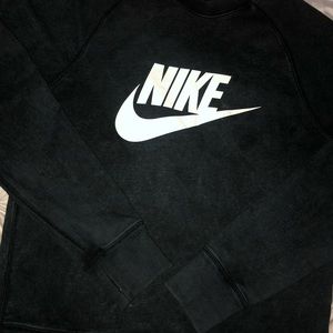 Nike sweatshirt